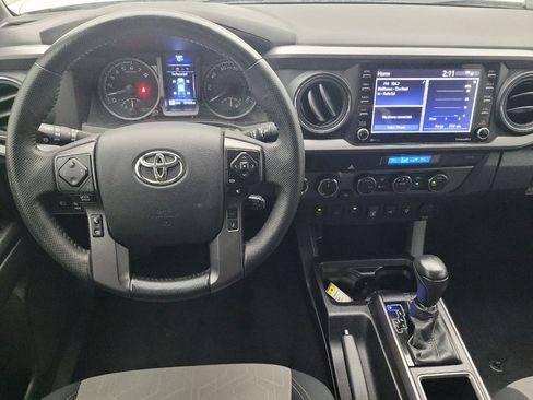 Used 2023 Toyota Tacoma TRD Off-Road w/ Technology Package AWD/4WD image 22