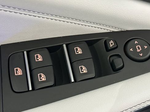 New 2026 BMW X5 xDrive50e w/ M Sport Package image 13