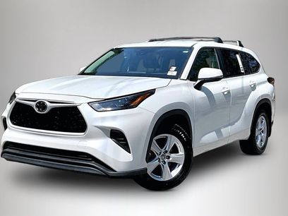 Used 2023 Toyota Highlander L
