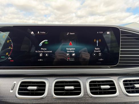 Used 2023 Mercedes-Benz GLE 53 AMG 4MATIC image 5