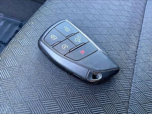 Used 2025 Chevrolet Silverado 1500 RST image 36