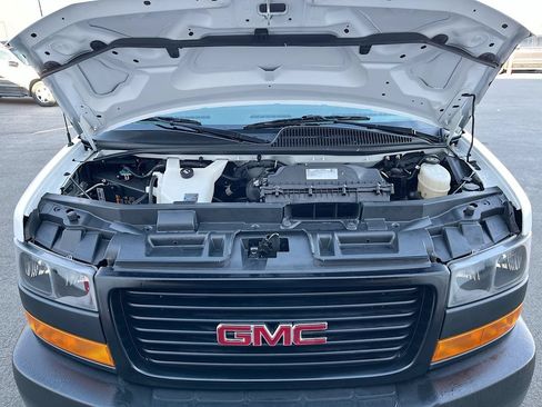 Used 2024 GMC Savana 2500 w/ Driver Convenience Package RWD image 27