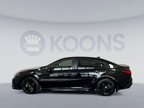 Used 2026 Toyota Camry SE w/ Convenience Package image 2