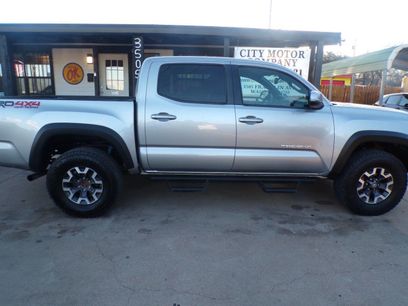 Used 2019 Toyota Tacoma TRD Off-Road w/ Technology Package