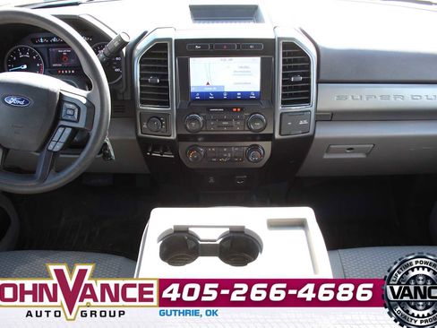 Used 2022 Ford F250 XLT w/ XLT Premium Package image 25