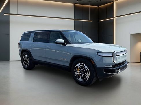 Used 2023 Rivian R1S Adventure Quad AWD/4WD image 8