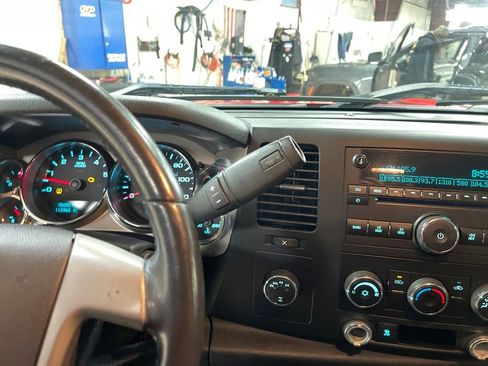 Used 2010 Chevrolet Silverado 1500 LT image 22