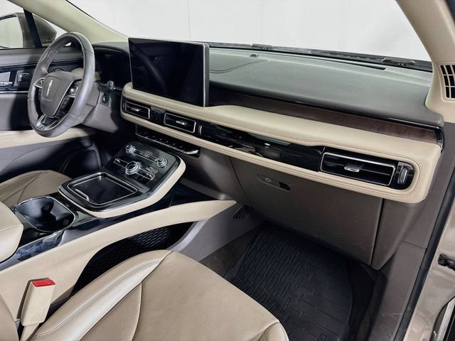 Used 2021 Lincoln Nautilus Reserve FWD image 30