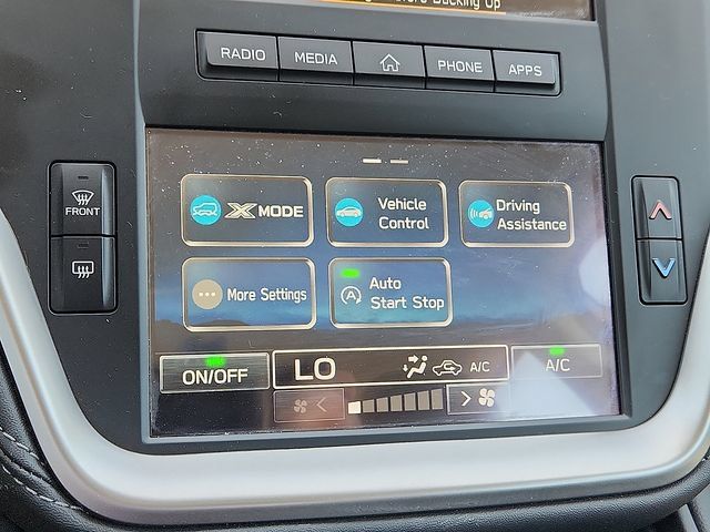 Used 2025 Subaru Outback AWD/4WD image 19