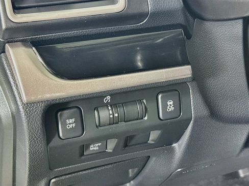 Used 2016 Subaru Crosstrek 2.0i Limited AWD/4WD image 10