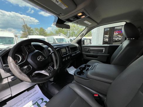 Used 2017 RAM 2500 Tradesman w/ Power & Remote Entry Group RWD image 6