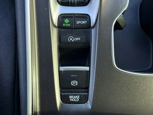 Used 2022 Honda Accord Sport image 32