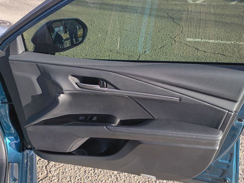 Used 2025 Toyota Camry XSE image 17