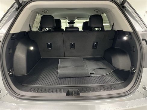 New 2026 GMC Terrain Denali w/ LPO, Floor Liner Package image 15