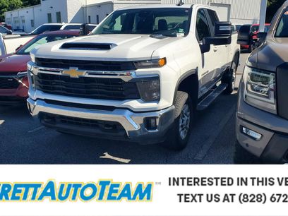 Used 2025 Chevrolet Silverado 2500 LT w/ Convenience Package