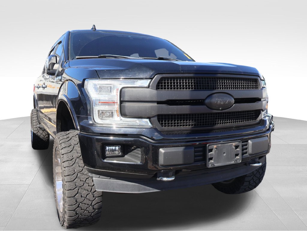 Used 2018 Ford F150 Platinum w/ Equipment Group 701A Luxury AWD/4WD image 11