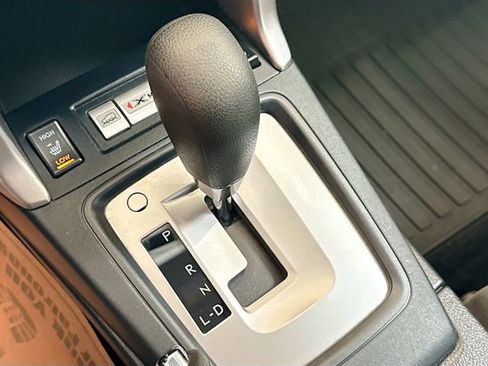 Used 2018 Subaru Forester 2.5i Premium image 15