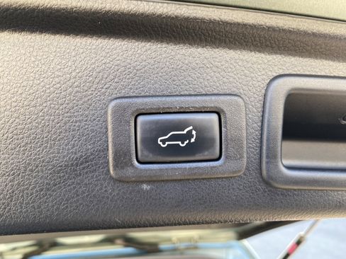 Used 2016 Subaru Forester 2.5i Limited image 34