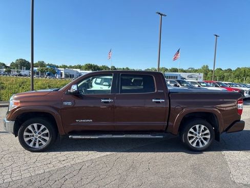Used 2016 Toyota Tundra Limited w/ Limited Premium Package AWD/4WD image 5