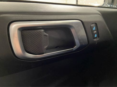 New 2025 Ford Bronco Outer Banks w/ Sasquatch Package image 37