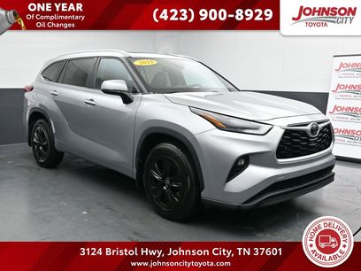 Used 2023 Toyota Highlander XLE