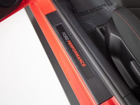 Used 2017 Ford Mustang Shelby GT350R image 14