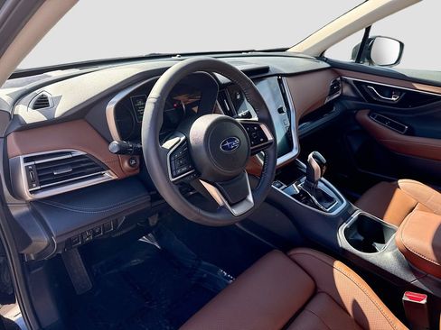 Used 2025 Subaru Outback Touring w/ Popular Package #2 image 9