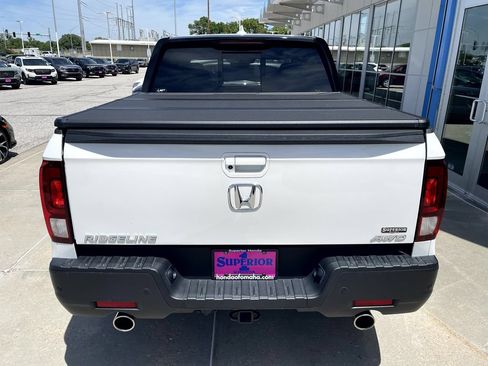 Certified 2023 Honda Ridgeline Black Edition image 3