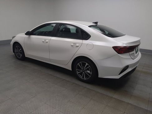 Used 2022 Kia Forte LXS w/ LXS Technology Package FWD image 3