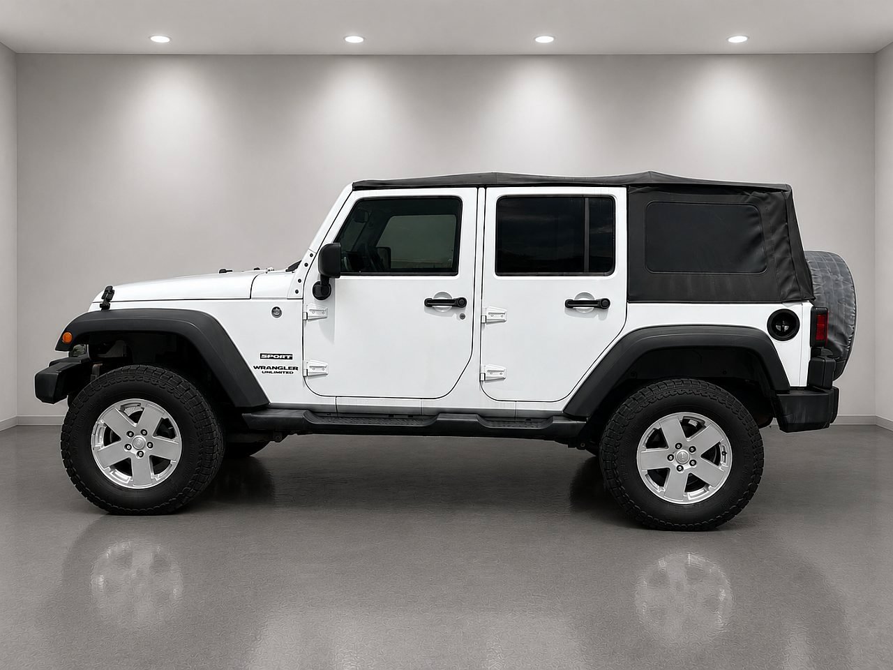 Used 2013 Jeep Wrangler Unlimited Sport AWD/4WD image 1