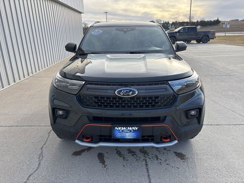 Used 2021 Ford Explorer Timberline image 2