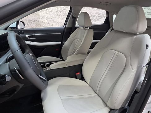 New 2026 Hyundai Sonata SEL FWD image 5