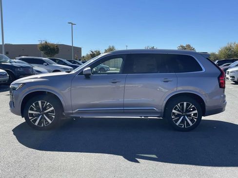 New 2026 Volvo XC90 B5 Core image 26