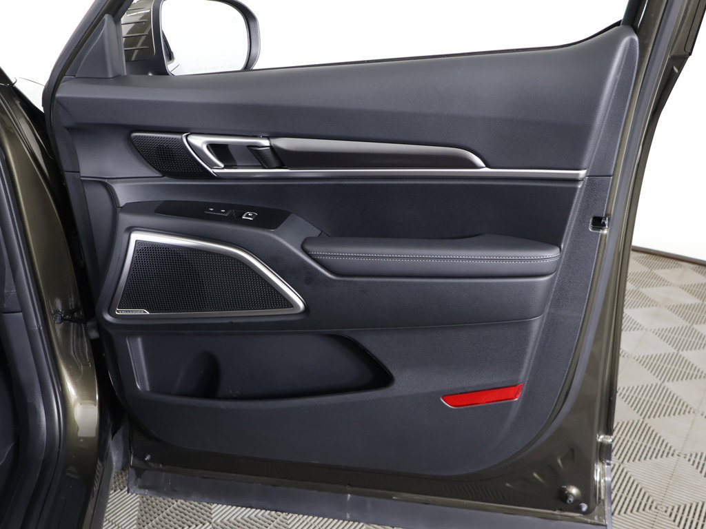 Certified 2025 Kia Telluride S FWD image 27