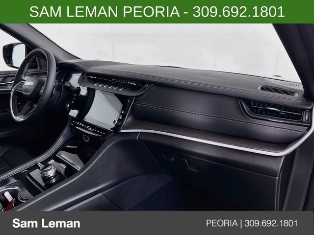 New 2027 Jeep Grand Cherokee L Limited AWD/4WD image 30