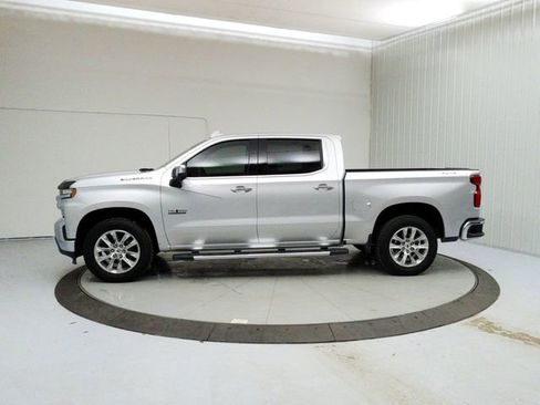 Used 2019 Chevrolet Silverado 1500 LTZ w/ LTZ Texas Edition AWD/4WD image 5