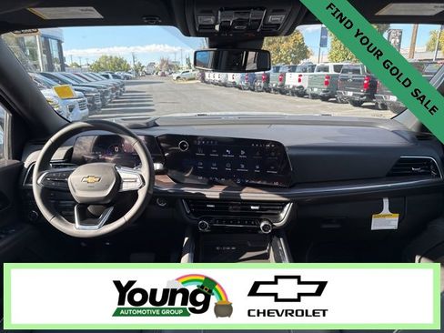 New 2026 Chevrolet Suburban Premier w/ Sun And Tow Package image 16