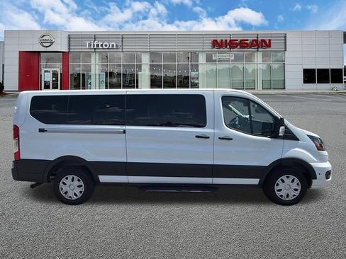 Used 2025 Ford Transit 350 XLT RWD image 8