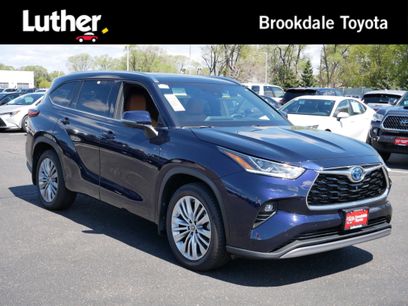Used 2023 Toyota Highlander Platinum