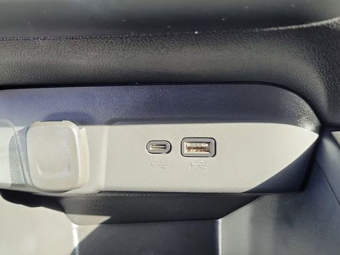 Certified 2025 Chevrolet Trax RS w/ Driver Confidence Package image 27