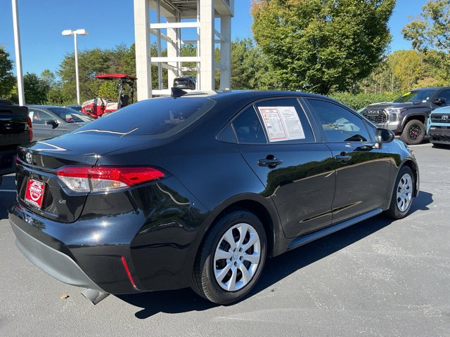 Used 2025 Toyota Corolla LE w/ Convenience Package FWD image 7