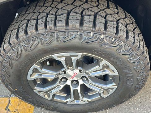 New 2026 GMC Sierra 1500 Pro w/ Pro Value Package AWD/4WD image 13