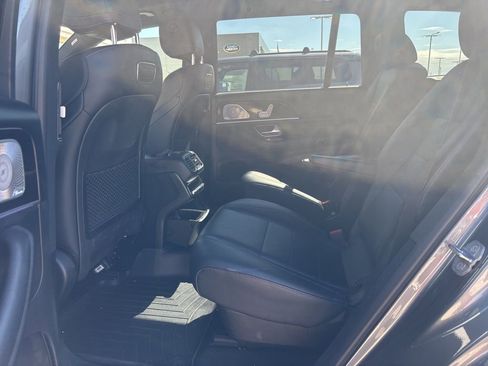 Used 2020 Mercedes-Benz GLS 450 4MATIC image 9