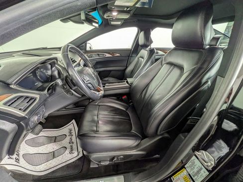 Used 2019 Lincoln MKZ Reserve image 16