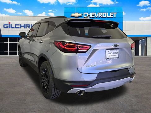 New 2026 Chevrolet Blazer LT w/ LPO, Black Grille Bar Package FWD image 6