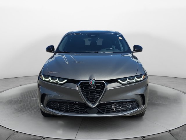 Used 2024 Alfa Romeo Tonale Ti AWD/4WD image 8