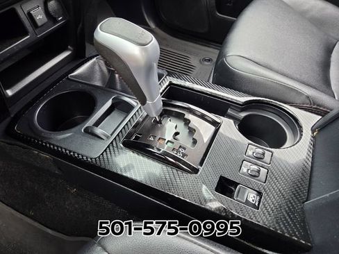 Used 2022 Toyota 4Runner TRD Off-Road Premium w/ Moonroof Package AWD/4WD image 26