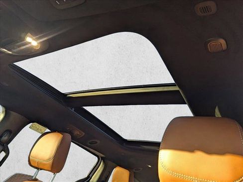 New 2026 Chrysler Pacifica Pinnacle image 16