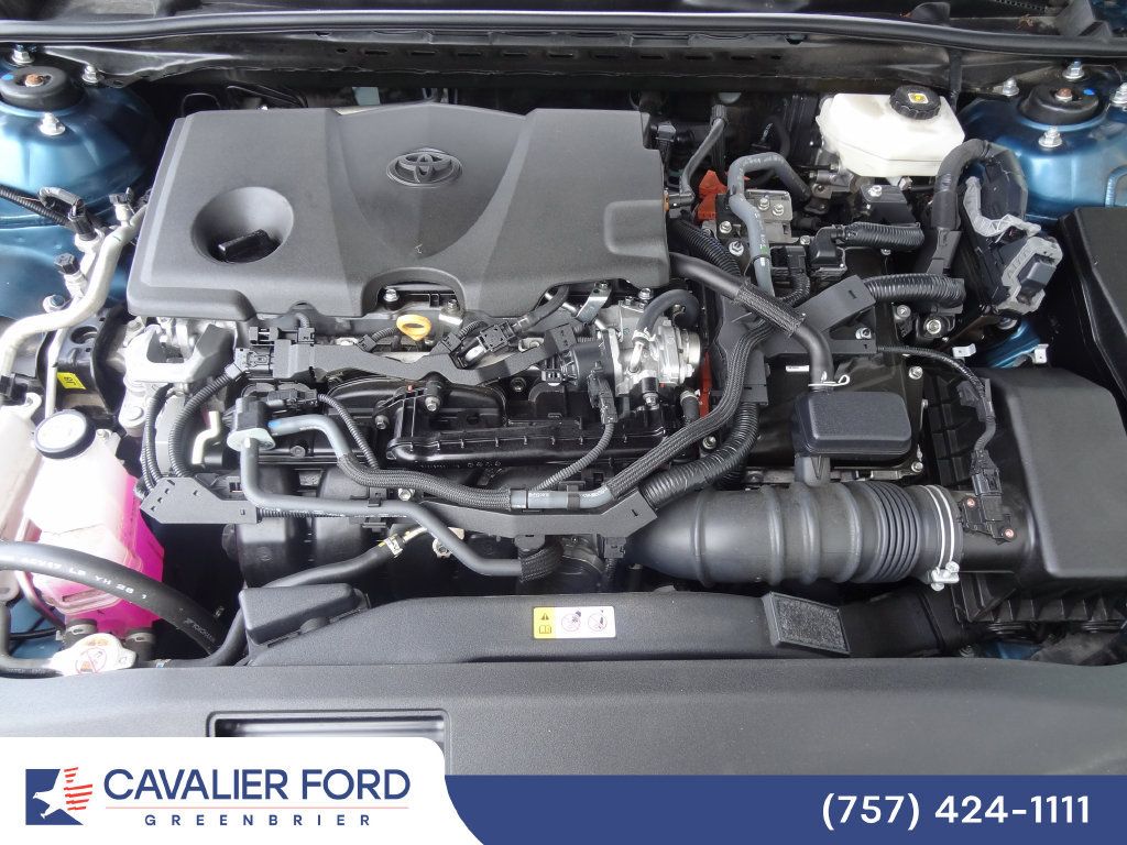 Used 2025 Toyota Camry SE FWD image 37