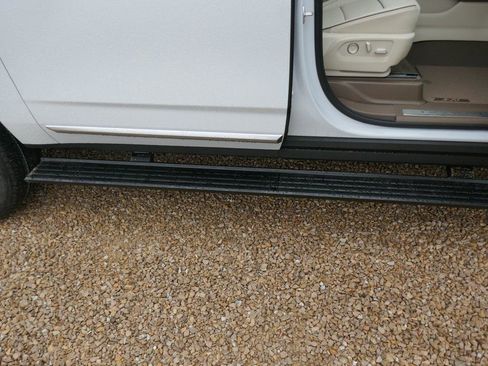 New 2026 GMC Yukon XL Denali image 8